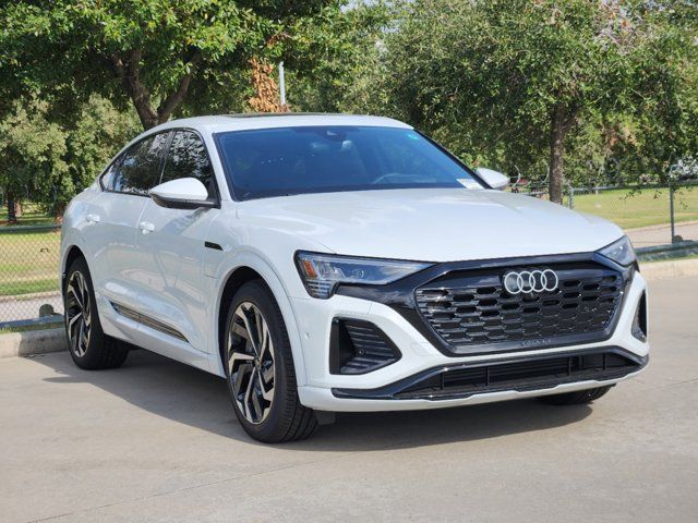 2024 Audi Q8 e-tron Sportback S line Prestige