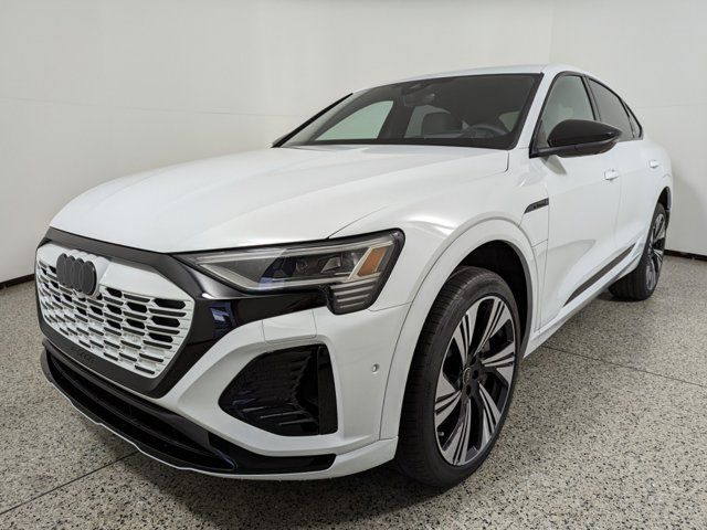 2024 Audi Q8 e-tron Sportback S line Prestige