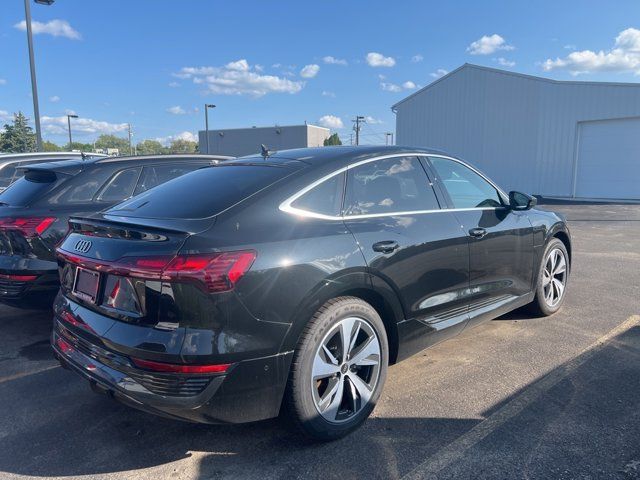 2024 Audi Q8 e-tron Sportback S line Prestige