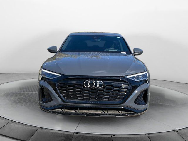 2024 Audi Q8 e-tron Sportback S line Prestige