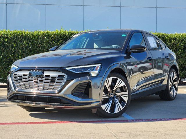 2024 Audi Q8 e-tron Sportback S line Prestige