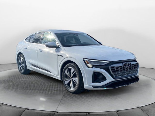 2024 Audi Q8 e-tron Sportback S line Prestige