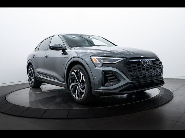 2024 Audi Q8 e-tron Sportback S line Prestige