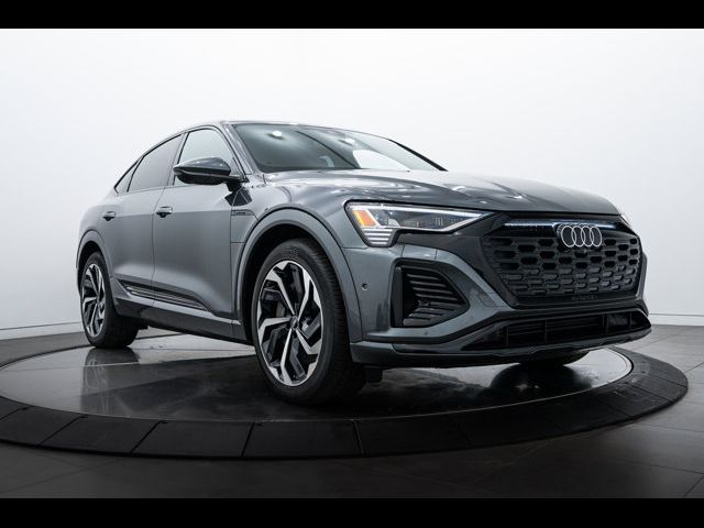 2024 Audi Q8 e-tron Sportback S line Prestige