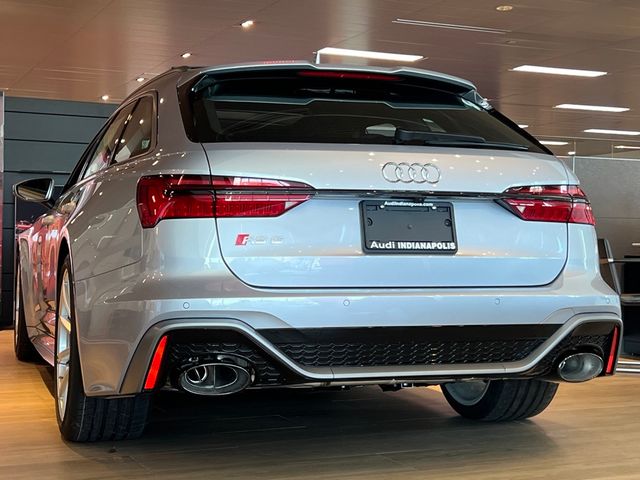 2024 Audi RS 6 Avant performance