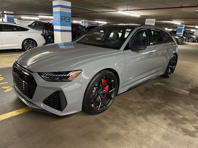 2024 Audi RS 6 Avant performance