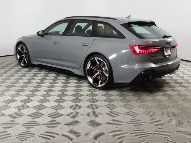 2024 Audi RS 6 Avant performance