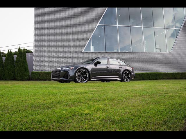 2024 Audi RS 6 Avant performance