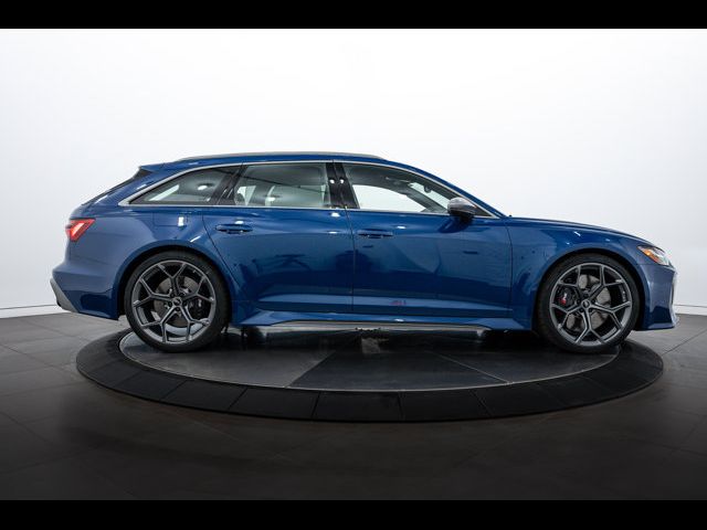 2024 Audi RS 6 Avant performance