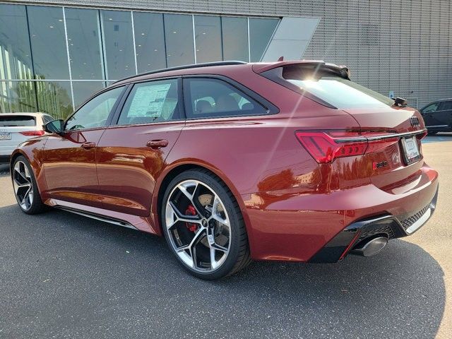 2024 Audi RS 6 Avant performance