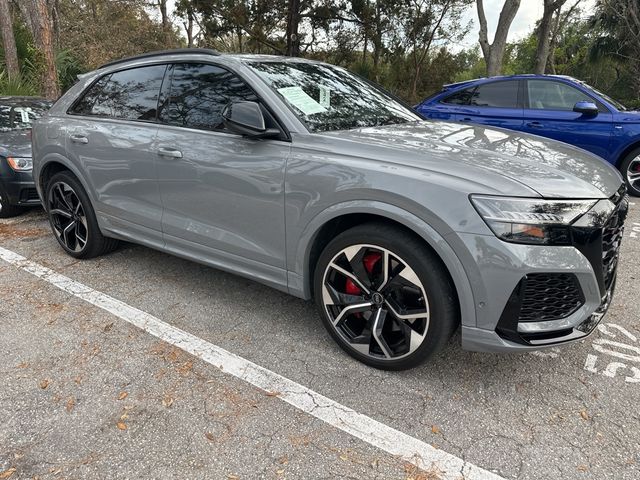 2024 Audi RS Q8 Base