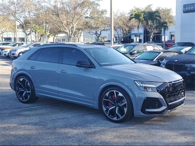 2024 Audi RS Q8 Base