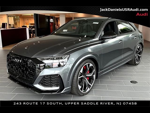 2024 Audi RS Q8 Base