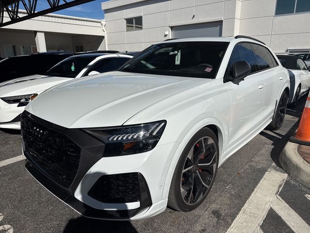 2024 Audi RS Q8 Base