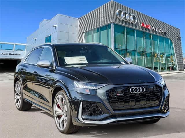 2024 Audi RS Q8 Base