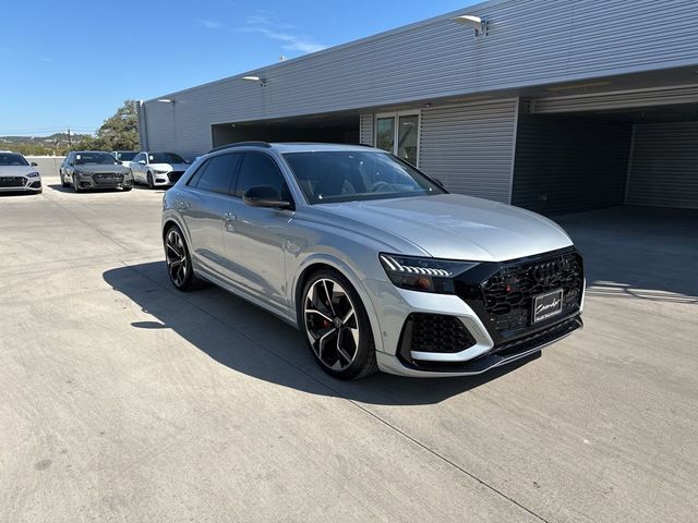 2024 Audi RS Q8 Base