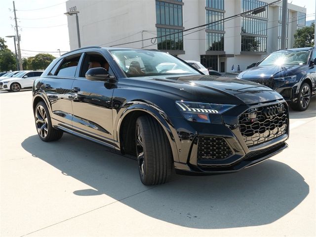 2024 Audi RS Q8 Base