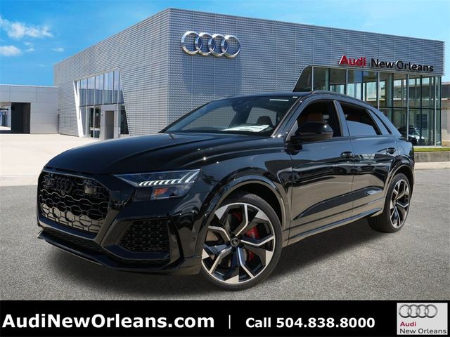 2024 Audi RS Q8 Base