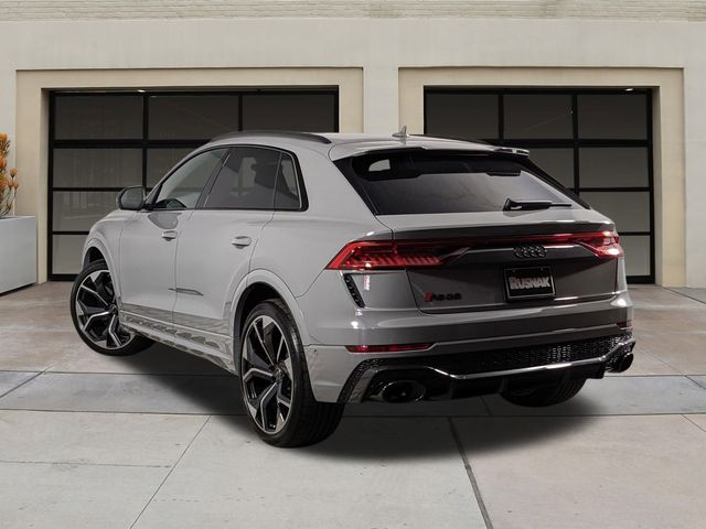 2024 Audi RS Q8 Base