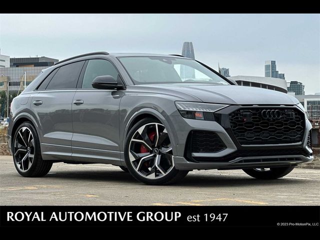 2024 Audi RS Q8 Base