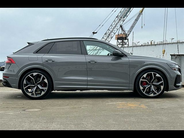 2024 Audi RS Q8 Base