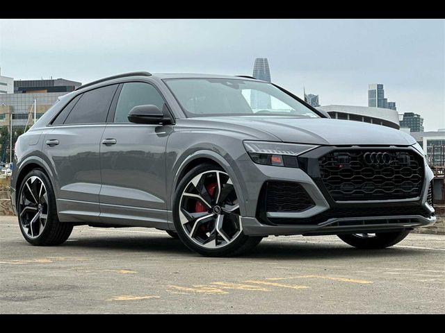 2024 Audi RS Q8 Base