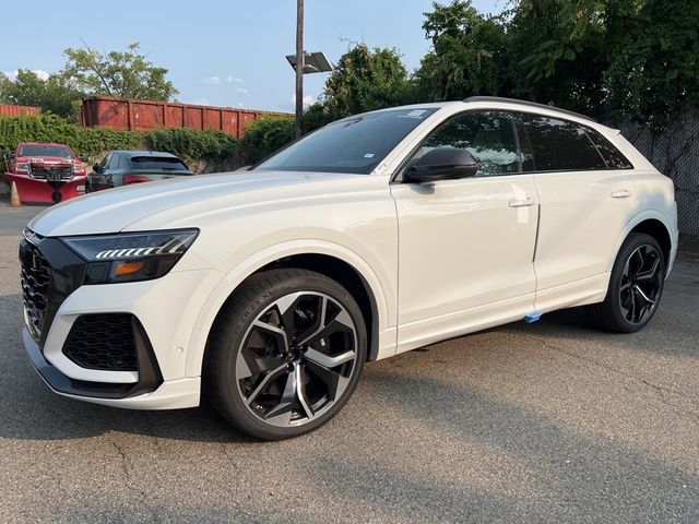 2024 Audi RS Q8 Base