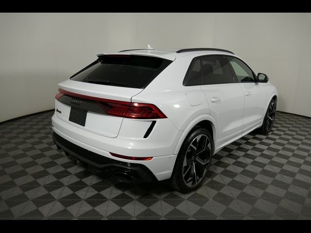 2024 Audi RS Q8 Base