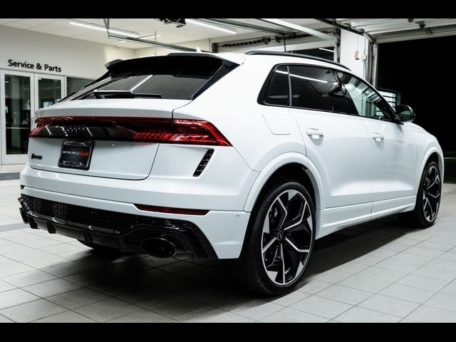 2024 Audi RS Q8 Base