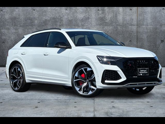 2024 Audi RS Q8 Base