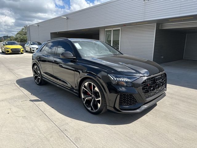 2024 Audi RS Q8 Base