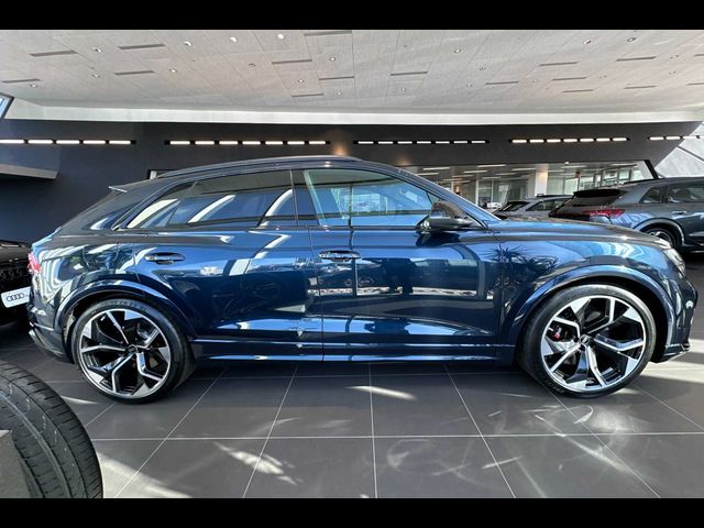 2024 Audi RS Q8 Base