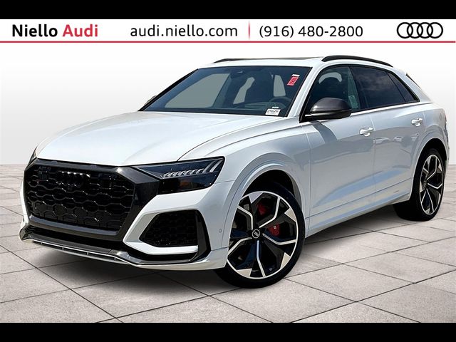 2024 Audi RS Q8 Base