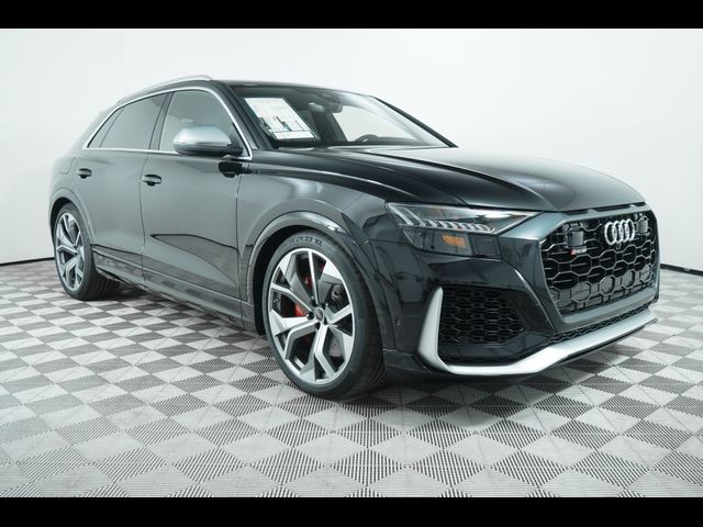 2024 Audi RS Q8 Base