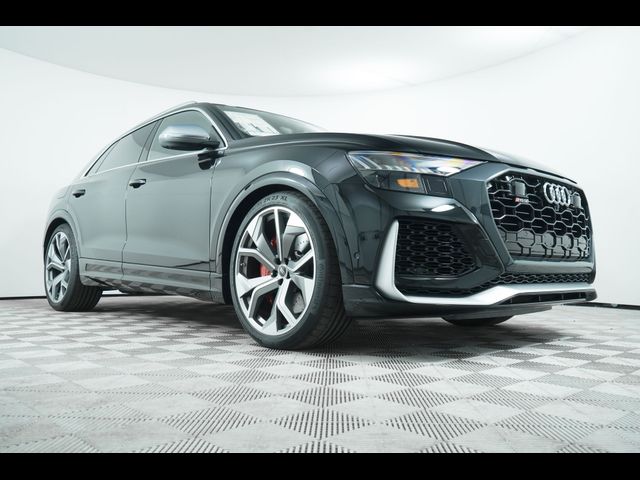 2024 Audi RS Q8 Base