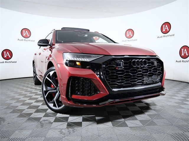 2024 Audi RS Q8 Base