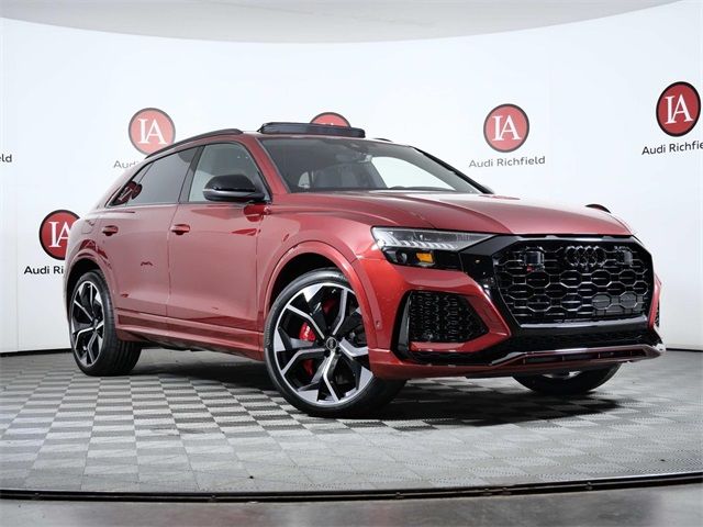 2024 Audi RS Q8 Base