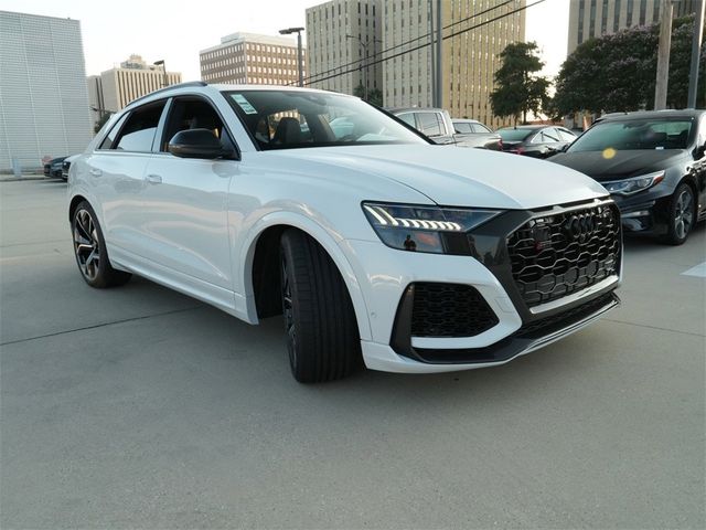 2024 Audi RS Q8 Base