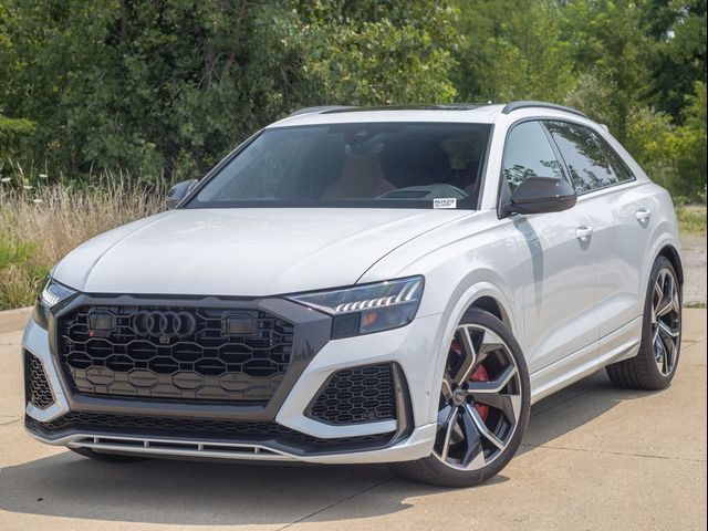 2024 Audi RS Q8 Base