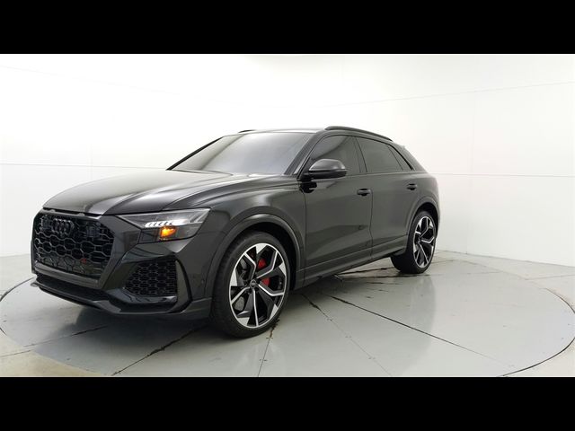 2024 Audi RS Q8 Base