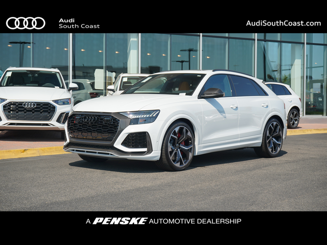 2024 Audi RS Q8 Base