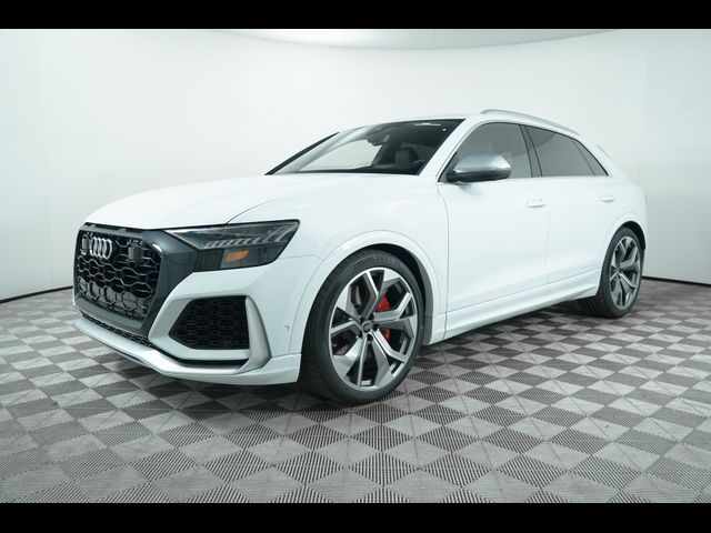 2024 Audi RS Q8 Base