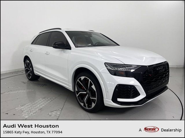 2024 Audi RS Q8 Base