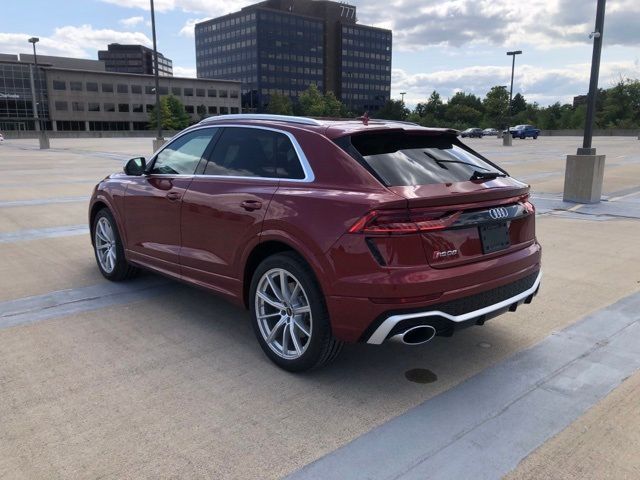 2024 Audi RS Q8 Base