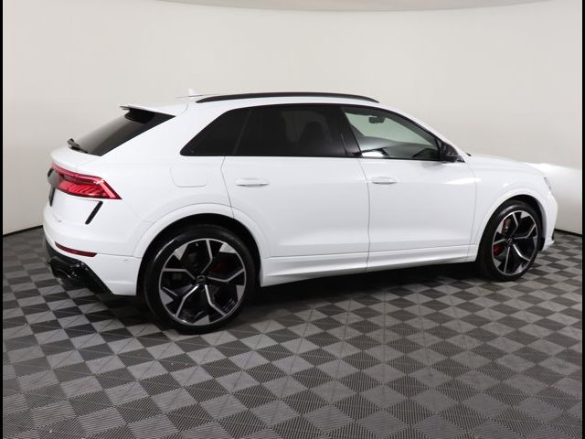 2024 Audi RS Q8 Base