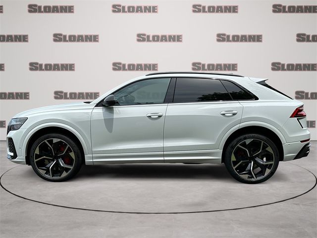 2024 Audi RS Q8 Base