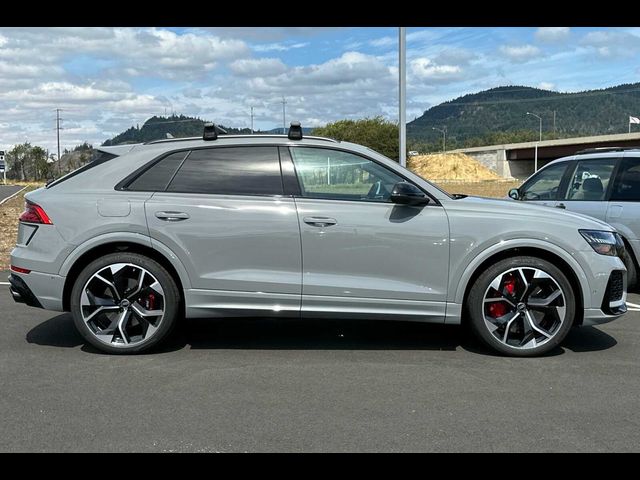 2024 Audi RS Q8 Base