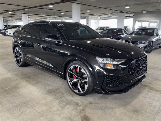 2024 Audi RS Q8 Base