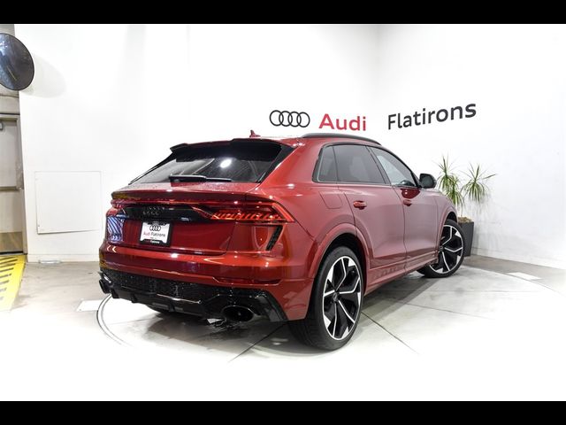 2024 Audi RS Q8 Base