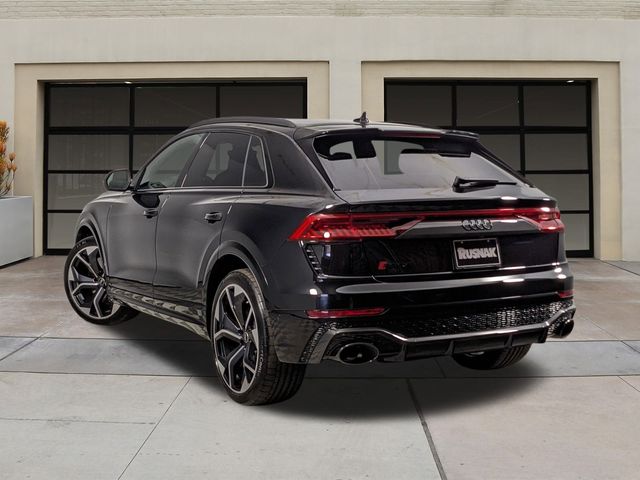 2024 Audi RS Q8 Base